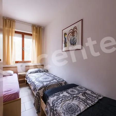 Diana Ovest Apartmán
