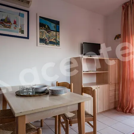 Diana Ovest Apartment